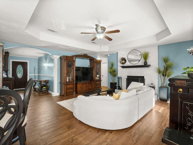 146 R Allen Rd, Leesville, LA 71446