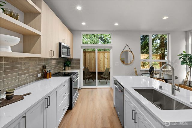 14023 1st Avenue NW, Seattle, WA 98177