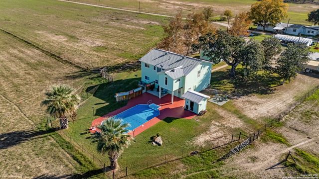 360 Fm 2504, Poteet, TX 78065