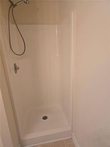 40 MIDDLEBROOK Drive, Cartersville, GA 30120