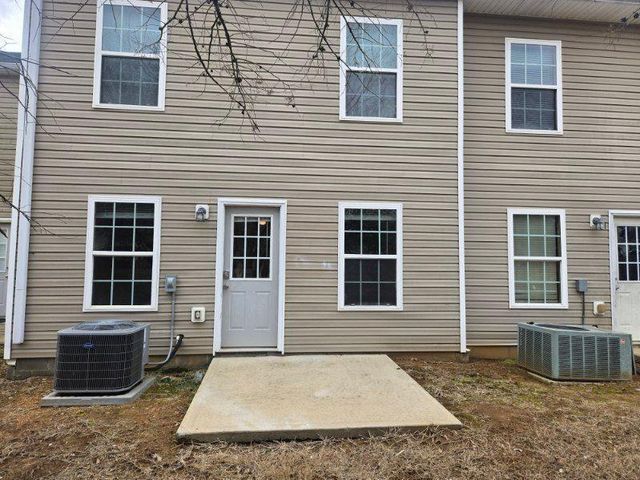 40 MIDDLEBROOK Drive, Cartersville, GA 30120