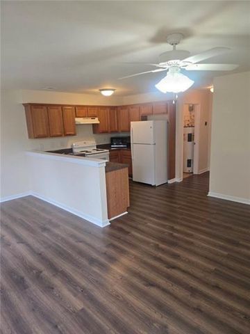 40 MIDDLEBROOK Drive, Cartersville, GA 30120