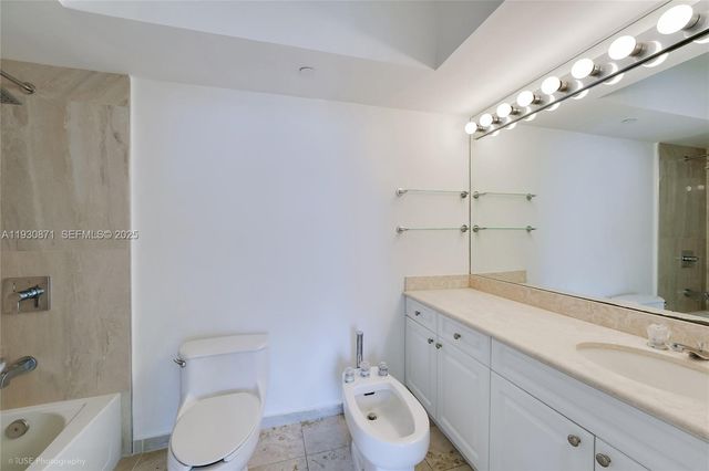 5900 Collins Ave 904, Miami Beach, FL 33140