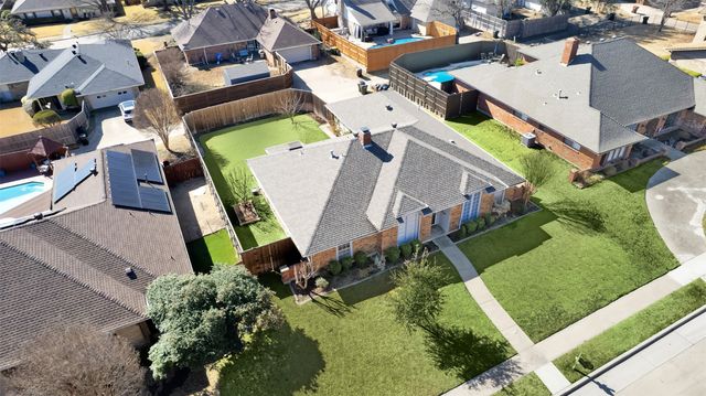 2912 Shalimar Drive, Plano, TX 75023