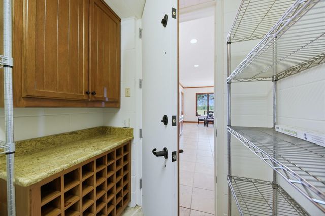 7940 Minarcik Road, New Ulm, TX 78950