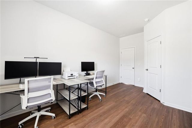 5301 Burrus Lane SW, Mableton, GA 30126