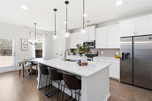 5301 Burrus Lane SW, Mableton, GA 30126