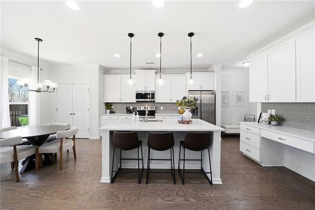 5301 Burrus Lane SW, Mableton, GA 30126