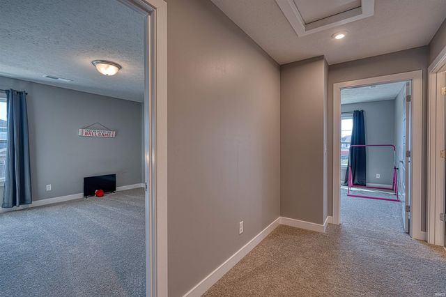 2938 Donna Dee Drive, Evansville, IN 47725