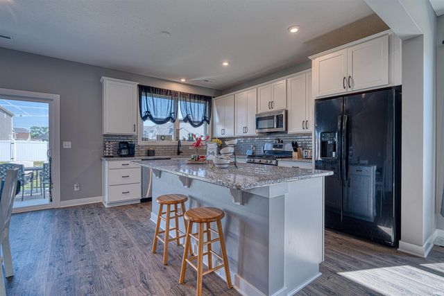 2938 Donna Dee Drive, Evansville, IN 47725