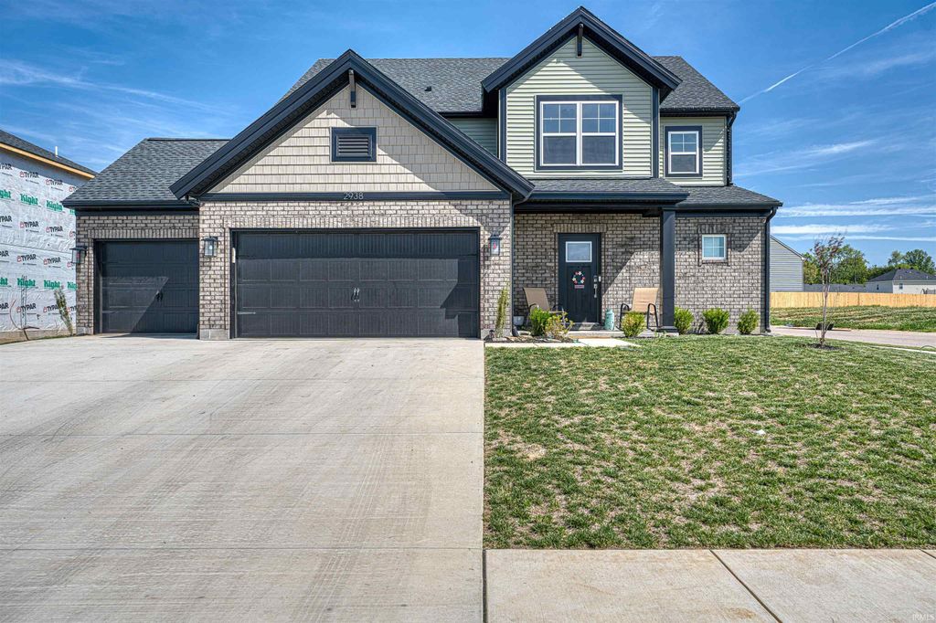 2938 Donna Dee Drive, Evansville, IN 47725