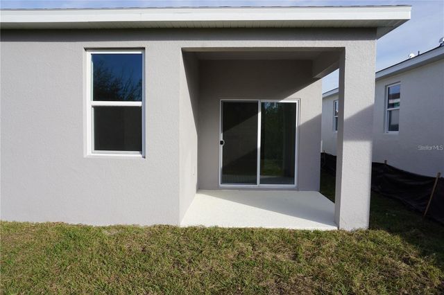 1538 BLUE LAGOON CIRCLE, Mascotte, FL 34753