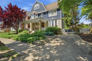 1111 Juliana Street, Parkersburg, WV 26101