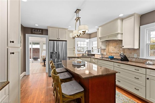 1013 Ferndale Boulevard, High Point, NC 27262