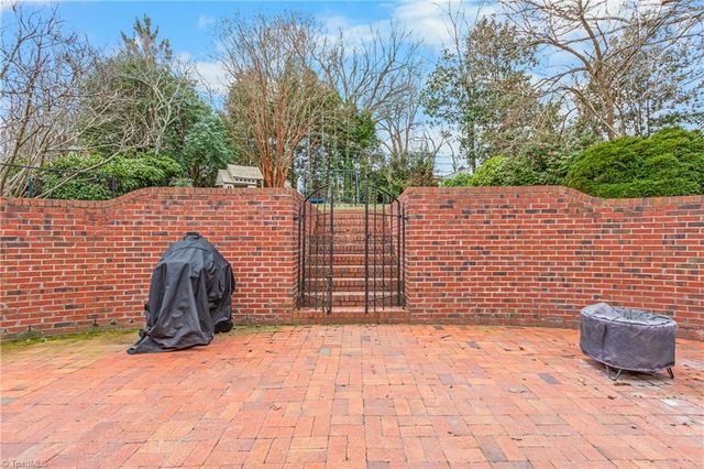 1013 Ferndale Boulevard, High Point, NC 27262