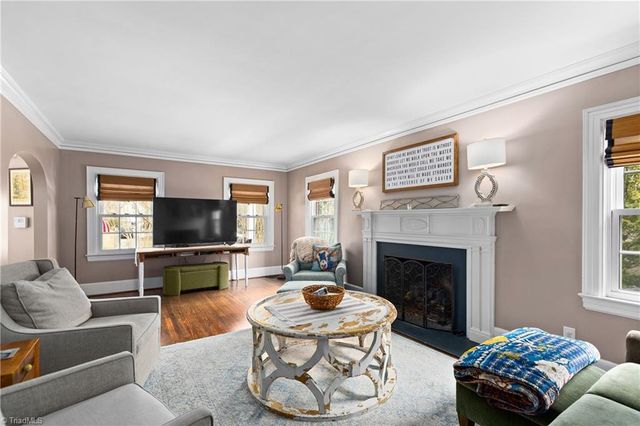 1013 Ferndale Boulevard, High Point, NC 27262