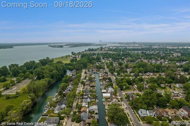 193 Lakewood Street, Detroit, MI 48215