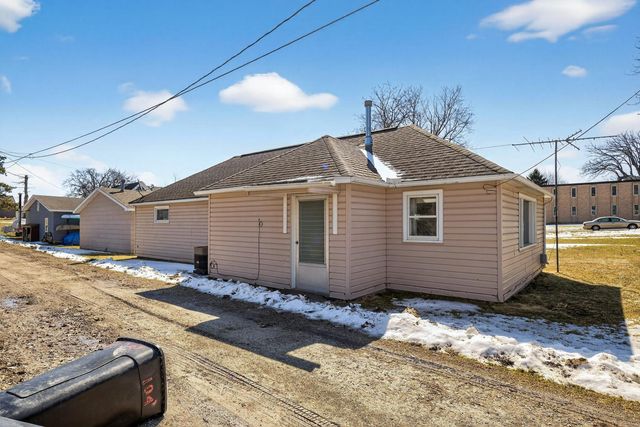 105 North Street NE, Preston, MN 55965