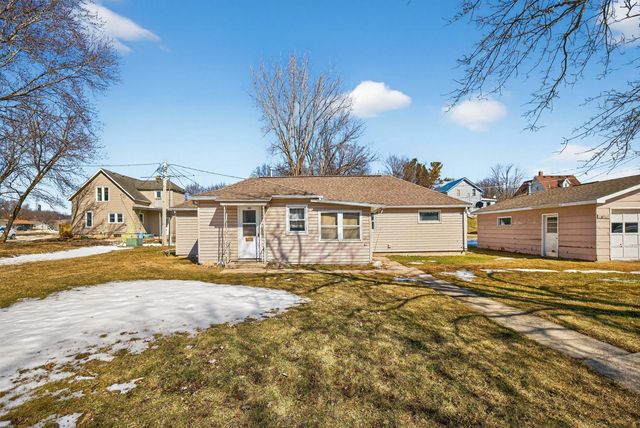 105 North Street NE, Preston, MN 55965
