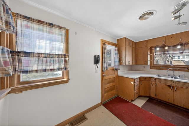 105 North Street NE, Preston, MN 55965