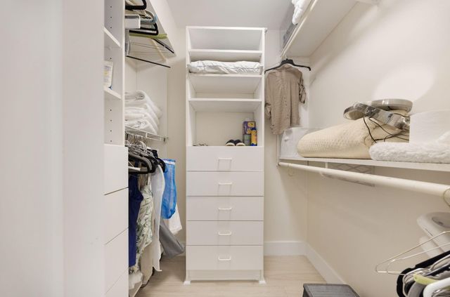 424 Hendricks Isle 6, Fort Lauderdale, FL 33301