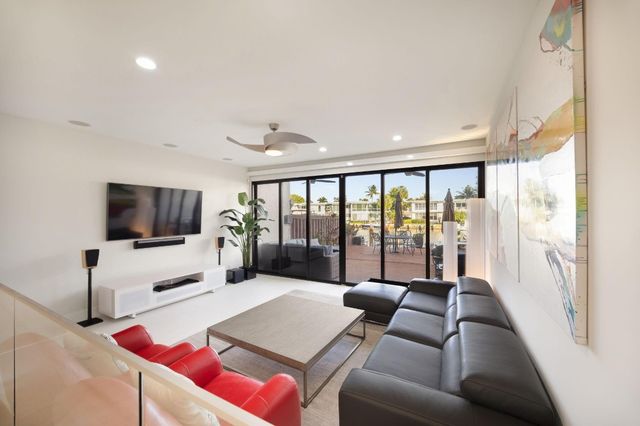 424 Hendricks Isle 6, Fort Lauderdale, FL 33301