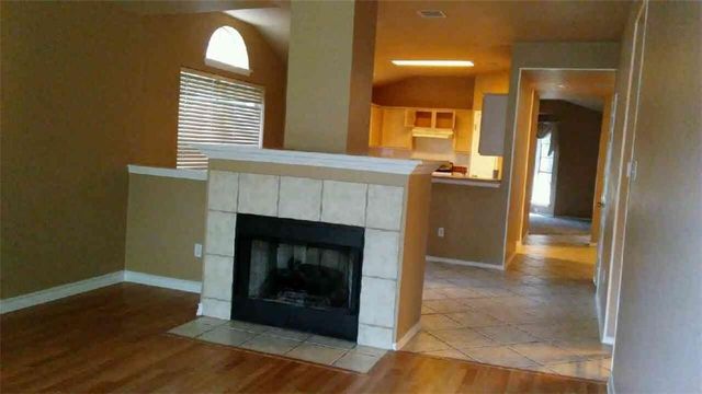 2109 LOBELIA DR, Cedar Park, TX 78613