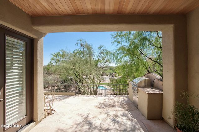 9270 E THOMPSON PEAK Parkway 312, Scottsdale, AZ 85255