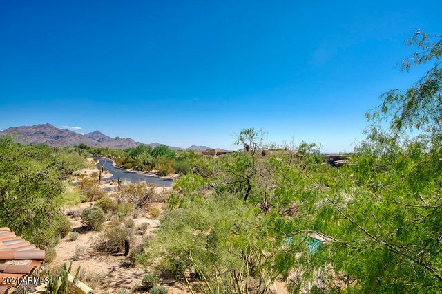 9270 E THOMPSON PEAK Parkway 312, Scottsdale, AZ 85255