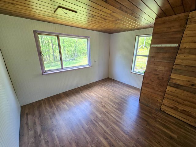 990 Daniels West Road, Albany, VT 05820