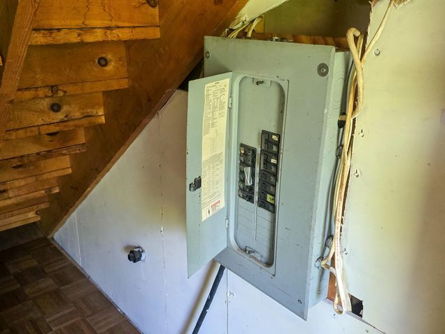 990 Daniels West Road, Albany, VT 05820