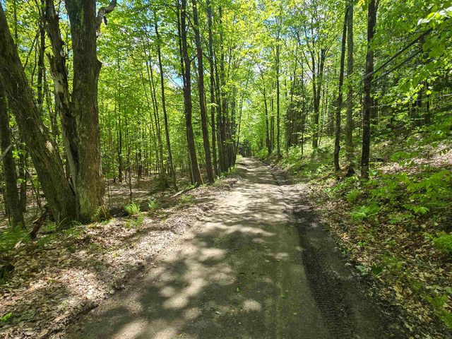 990 Daniels West Road, Albany, VT 05820