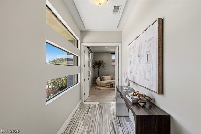 1 Garden Shadow Lane, Las Vegas, NV 89135