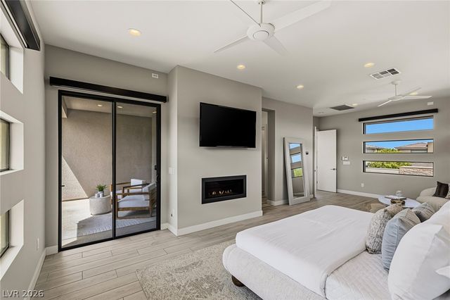 1 Garden Shadow Lane, Las Vegas, NV 89135