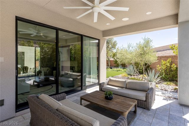 1 Garden Shadow Lane, Las Vegas, NV 89135