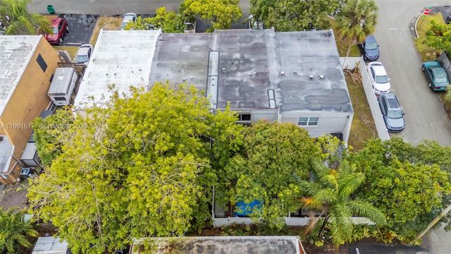 7345 NW 75th St, Tamarac, FL 33321