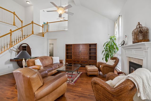 317 Dundee Dr, Franklin, TN 37064