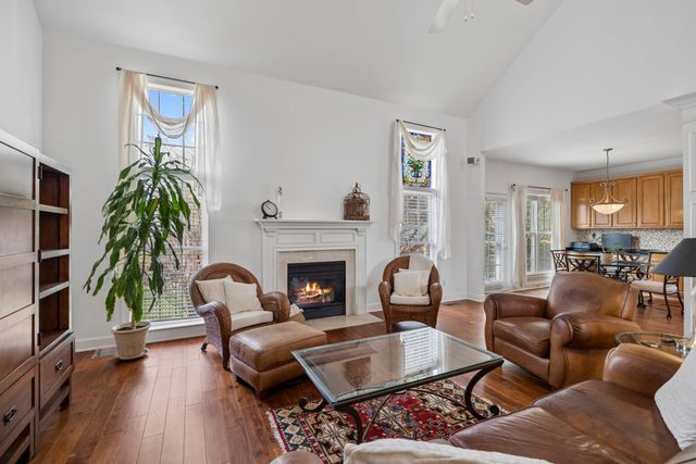 317 Dundee Dr, Franklin, TN 37064