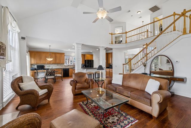 317 Dundee Dr, Franklin, TN 37064