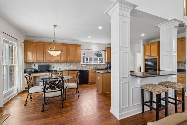 317 Dundee Dr, Franklin, TN 37064