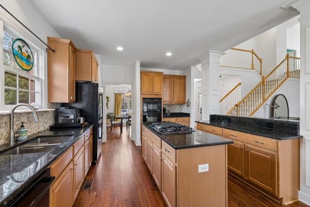 317 Dundee Dr, Franklin, TN 37064