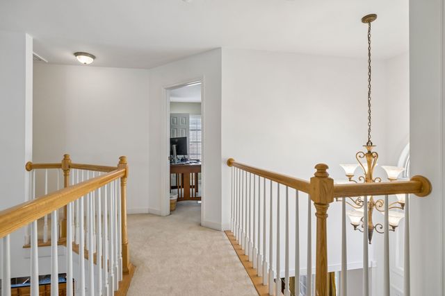 317 Dundee Dr, Franklin, TN 37064