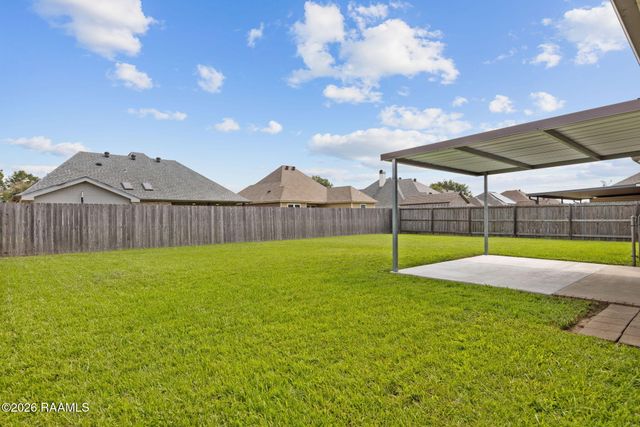 210 Wind Haven Lane, Lafayette, LA 70506