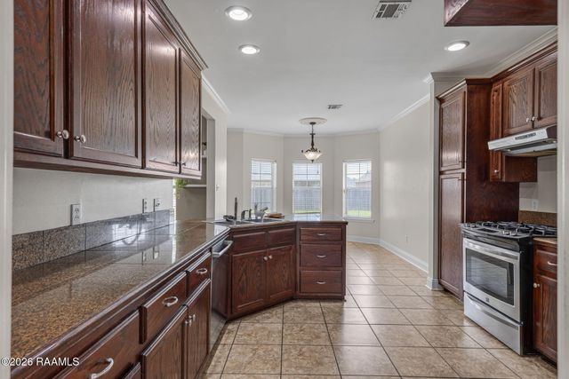 210 Wind Haven Lane, Lafayette, LA 70506