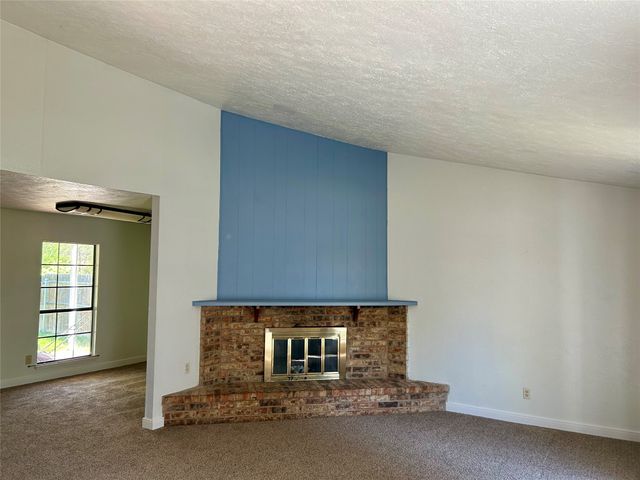 3816 Seven Gables Street, Fort Worth, TX 76133