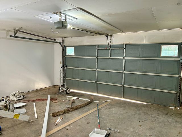 3816 Seven Gables Street, Fort Worth, TX 76133