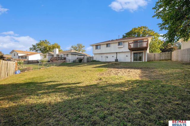 912 Bordeaux Avenue, Bellevue, NE 68123