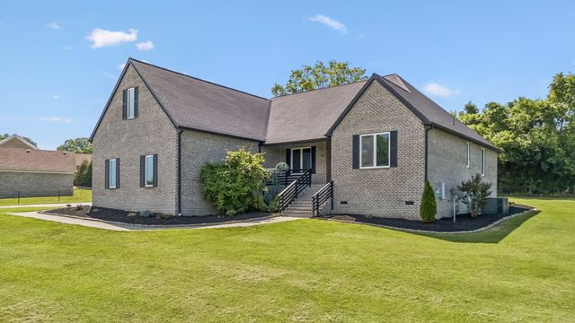 1001 Lock 4 Rd, Gallatin, TN 37066