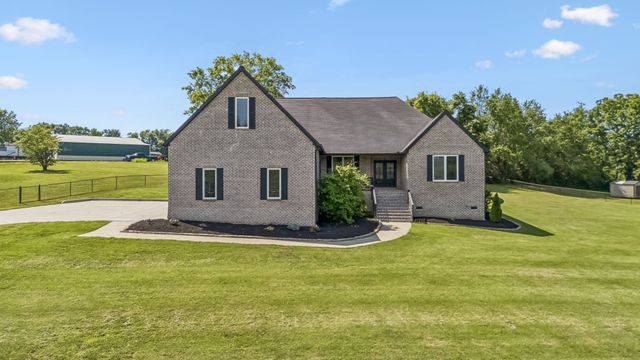 1001 Lock 4 Rd, Gallatin, TN 37066