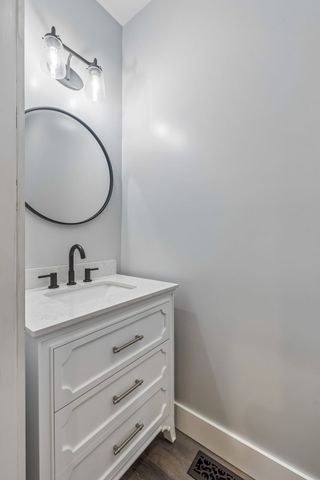 1001 Lock 4 Rd, Gallatin, TN 37066